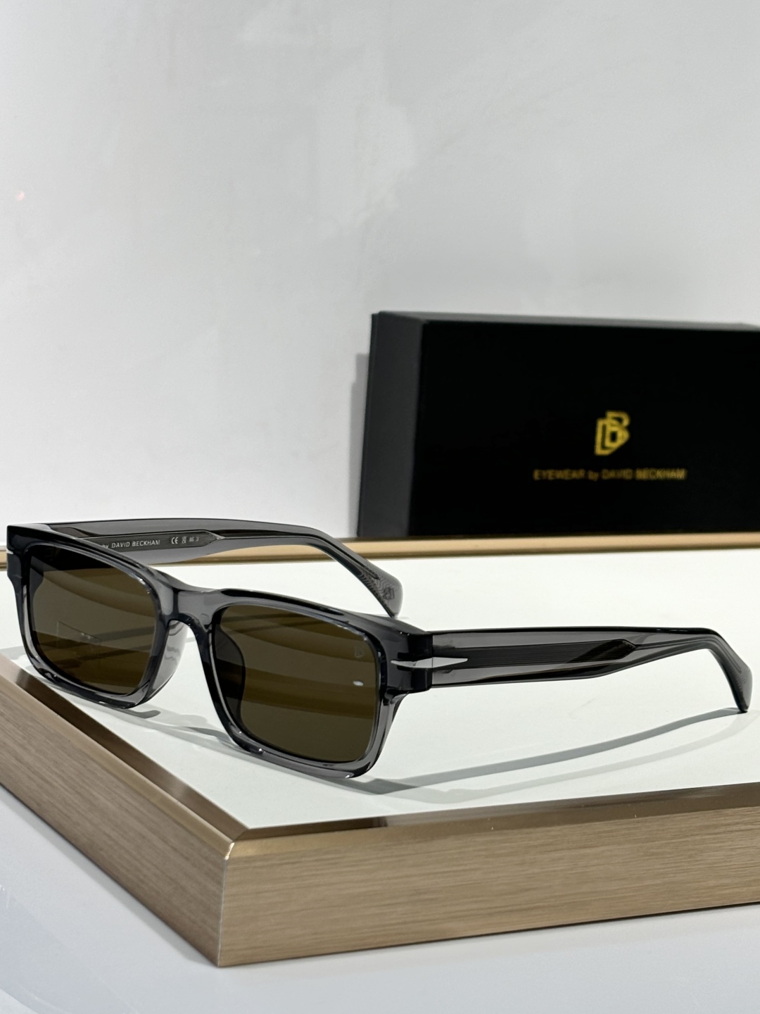  David Beckham
Model：DB1170/F

