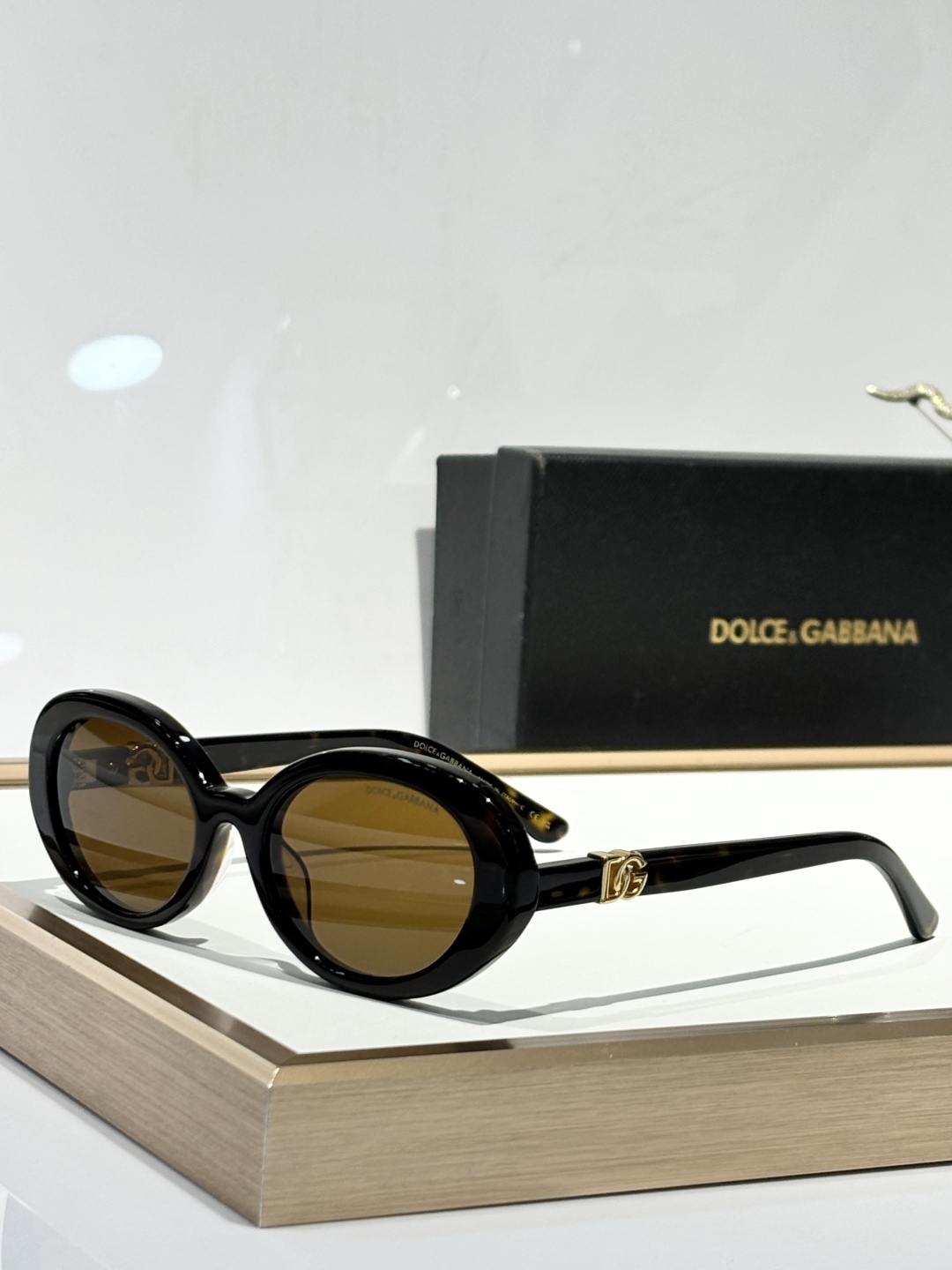  Dolce&Gabban*
mod ：DG6007U
Size51-19-140

