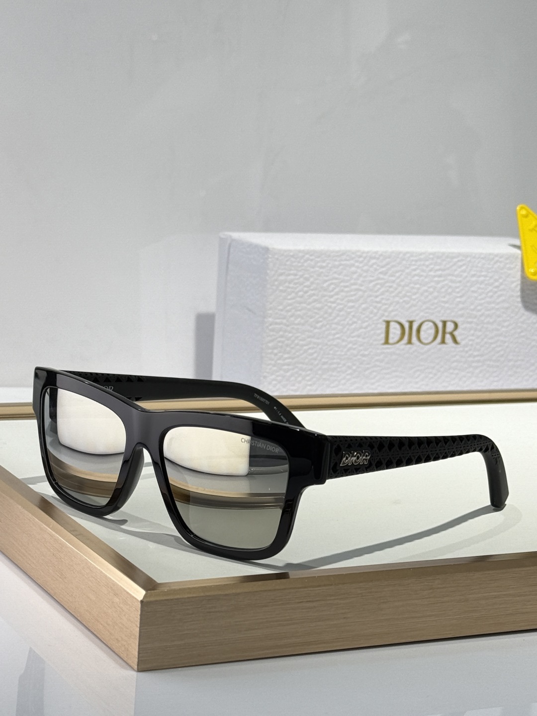 DIO*
ModDIOR3D S2F
SIZE57-16-150
