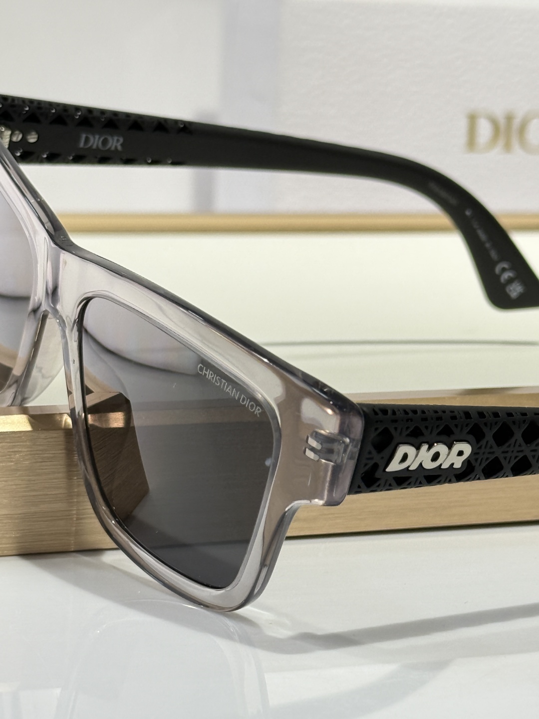  DIO*
ModDIOR3D S2F
SIZE57-16-150

