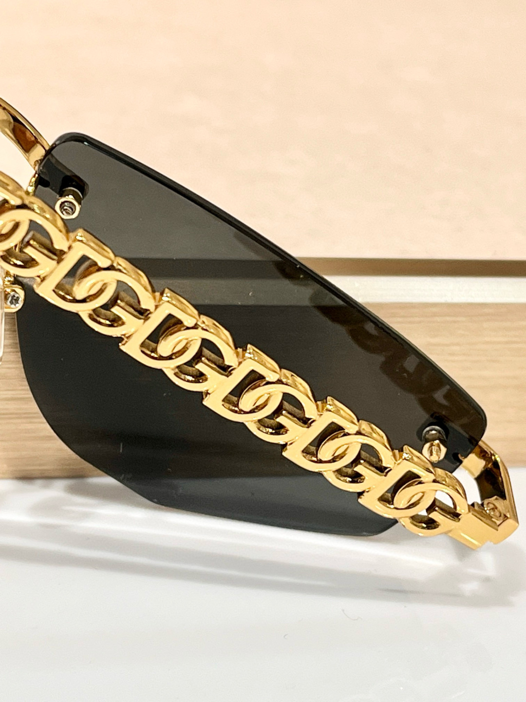  DOLCE & GABBAN
MODEL：DG2301
SIZE：58口13-140
