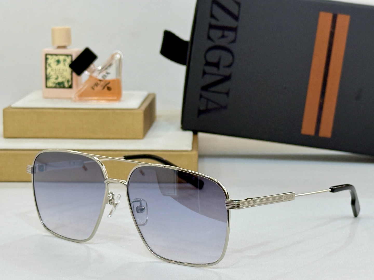  ZEGNA
MAN design 
MODEZ0224
Size60-14-145

