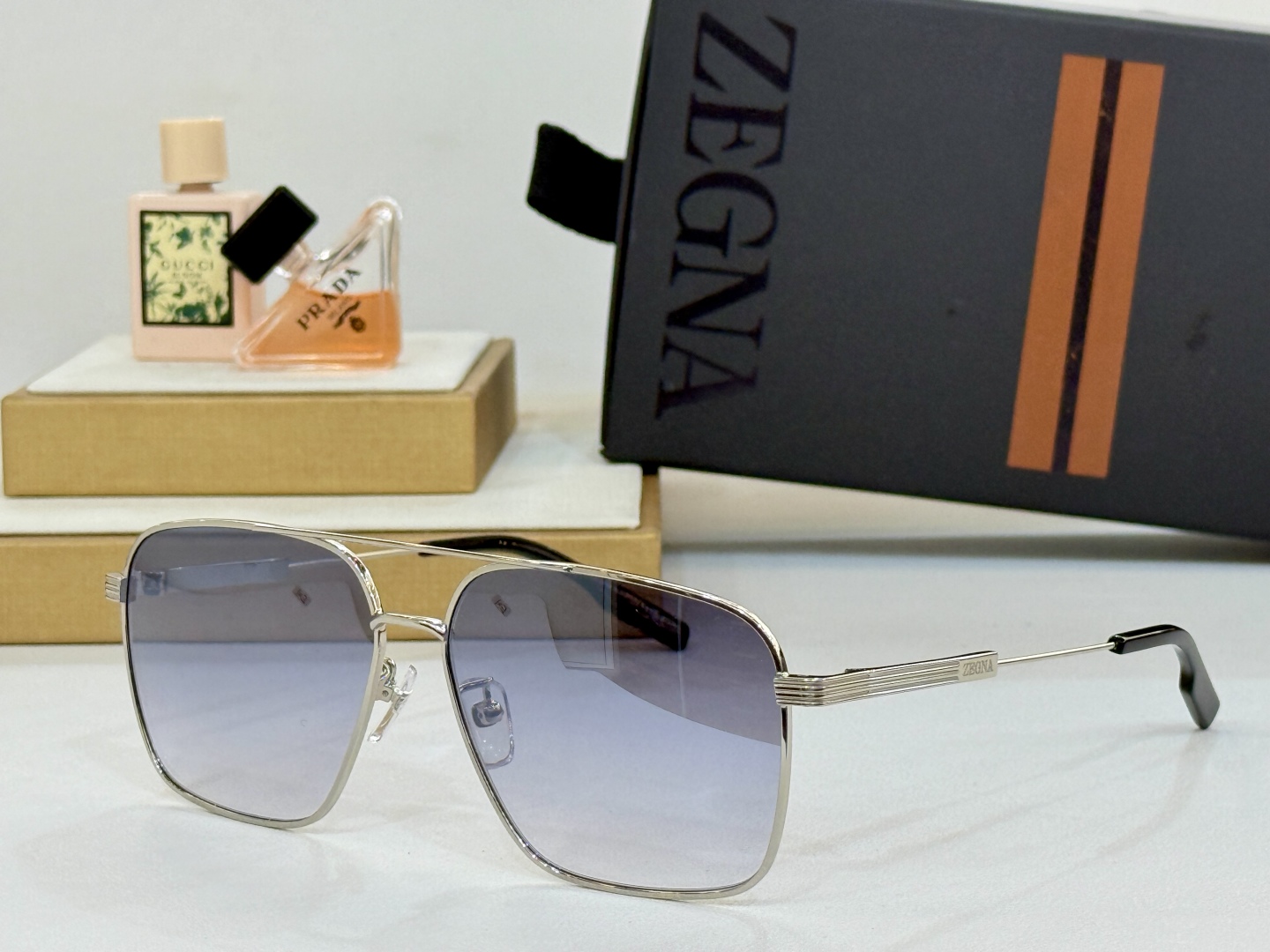  ZEGNA
MAN design 
MODEZ0224
Size60-14-145
