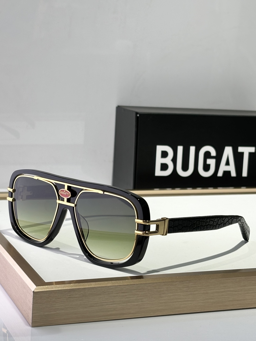  BUGATT
MODEL：07，SIZE58-19-145.
BugattiEyewear Colle