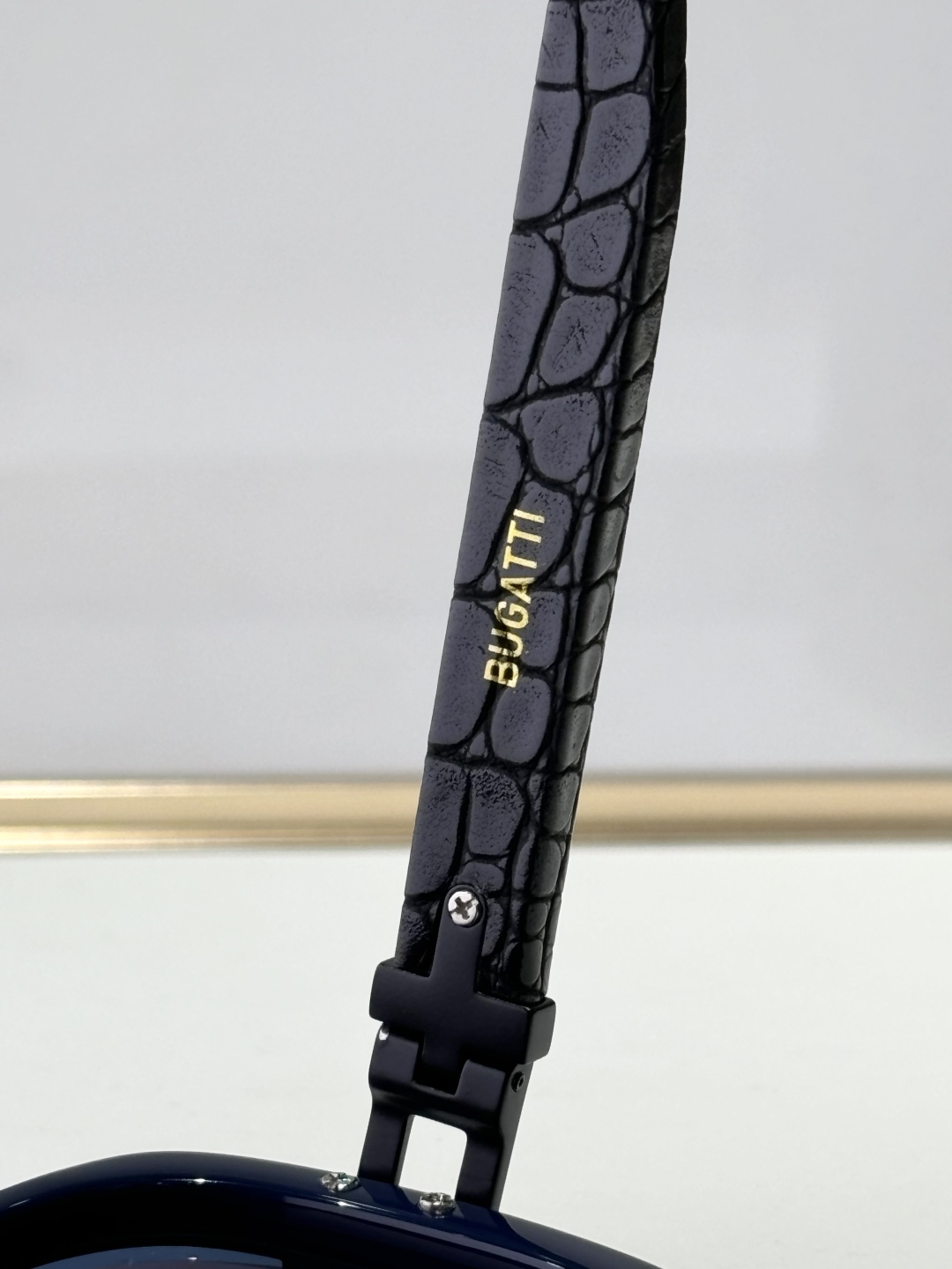  BUGATT
MODEL：07，SIZE58-19-145.
BugattiEyewear Colle