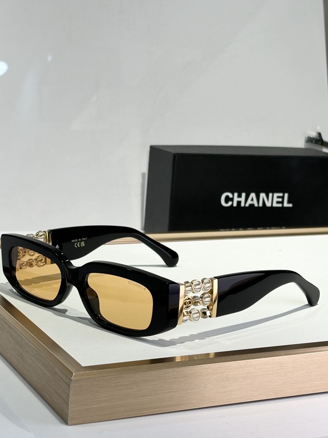  CHANEL
Mod5544
Size54-17-145
