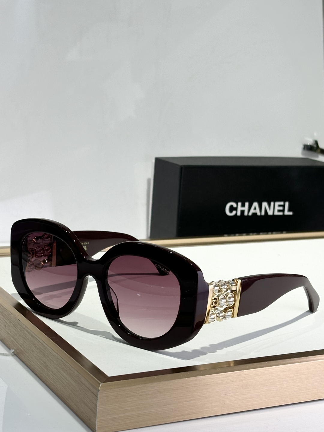  CHANEL
Mod5543
Size54-20-145
