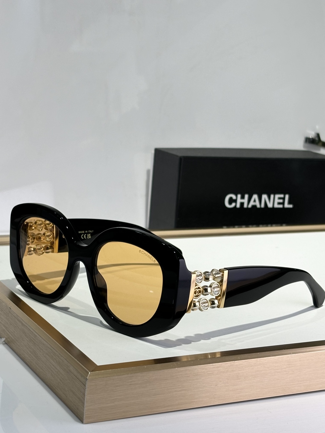  CHANEL
Mod5543
Size54-20-145
