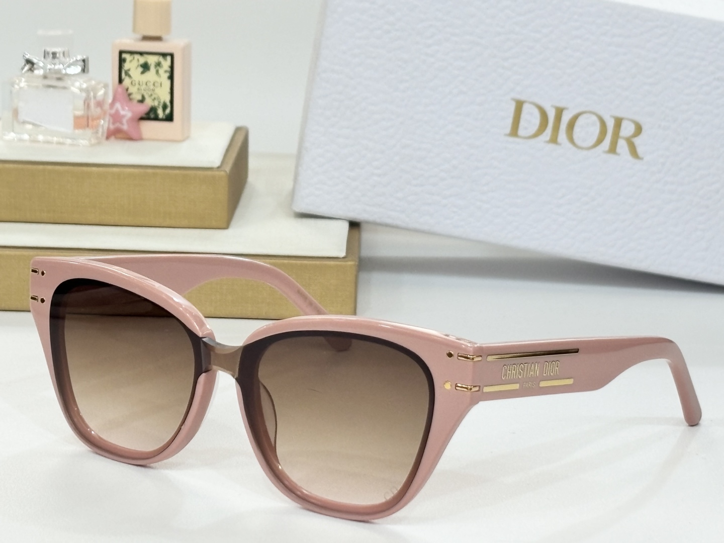  Dior
Mod：DSGTA29UCR
Size：53-20-145
