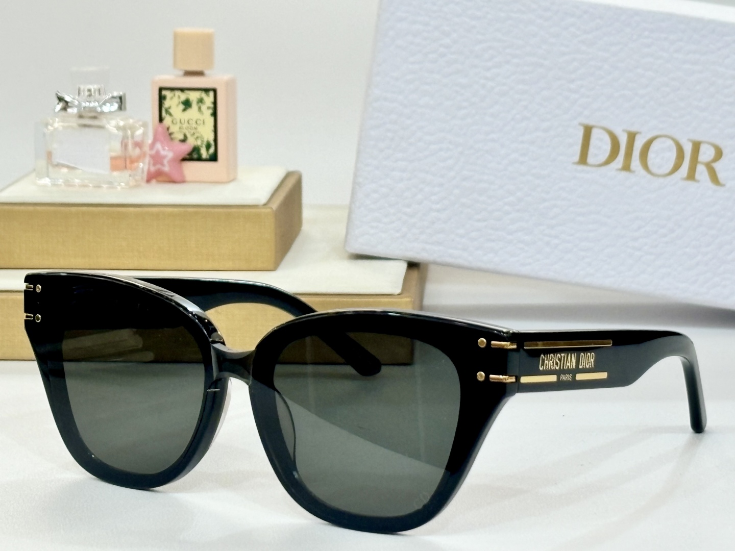  Dior
Mod：DSGTA29UCR
Size：53-20-145
