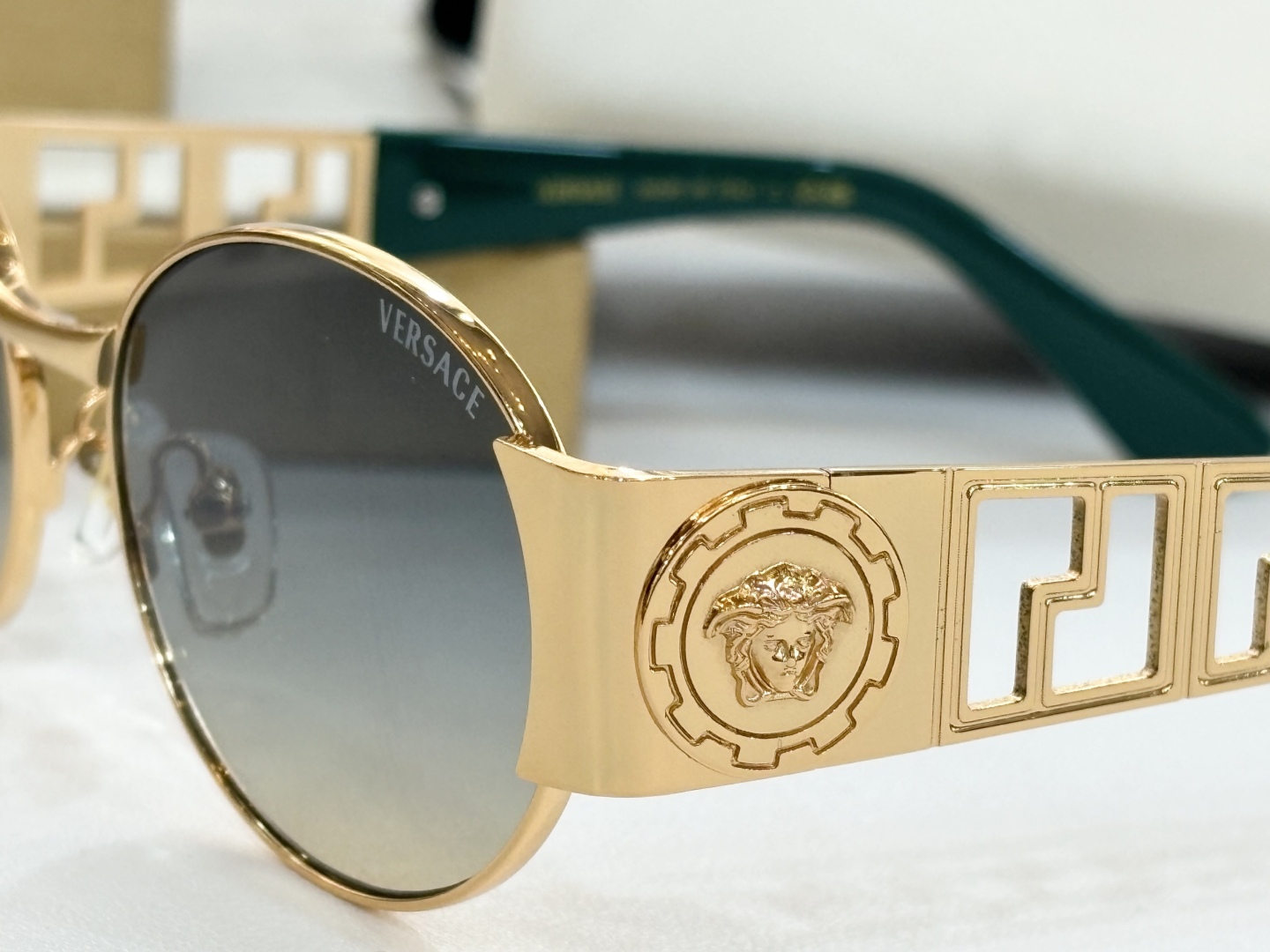  VERSACE
MODZ2024U
SIZE：56口18-145
