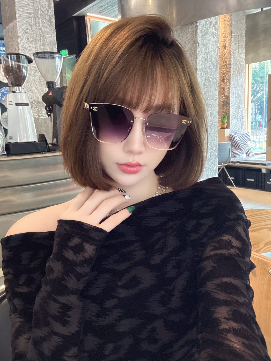  chan**
mod：CH7368
size：64-17-145
