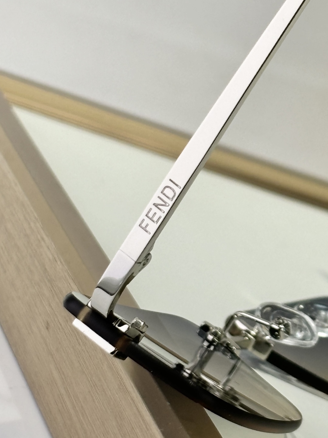  FEND*
MODEL FOL112V
SIZE60口15-140
