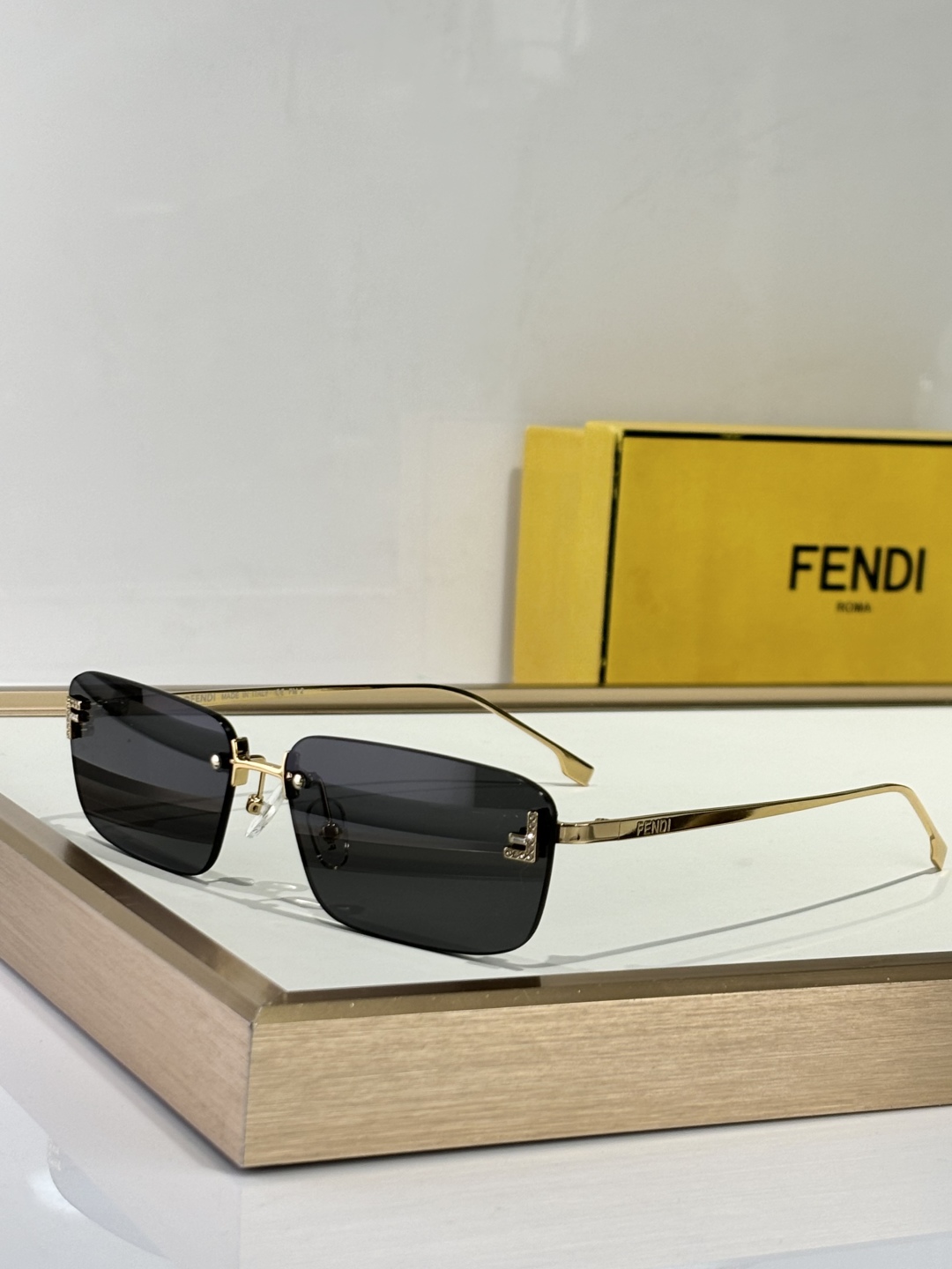  FEND*
MODEL FOL112V
SIZE60口15-140

