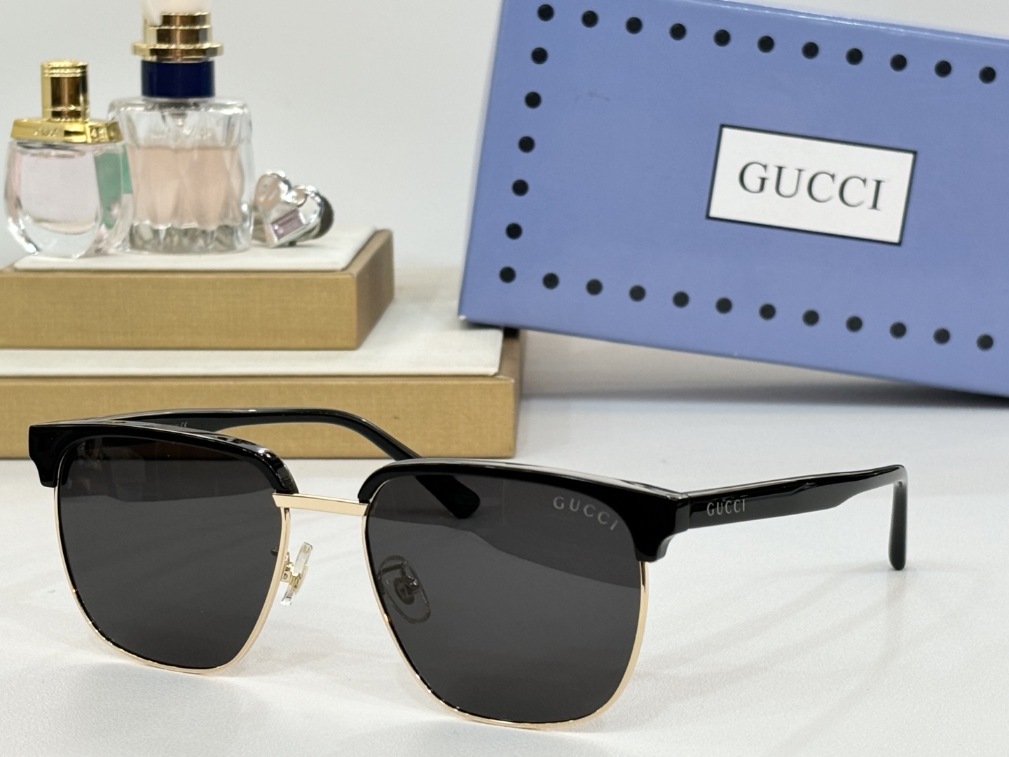  GUCC*
MOD：GG0658
Size：56-17-148
