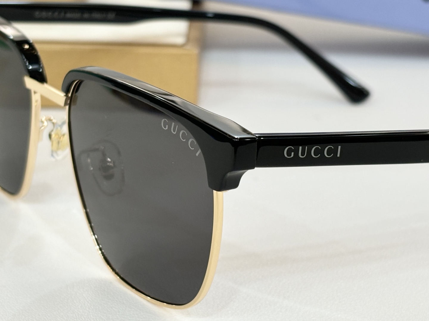  GUCC*
MOD：GG0658
Size：56-17-148
