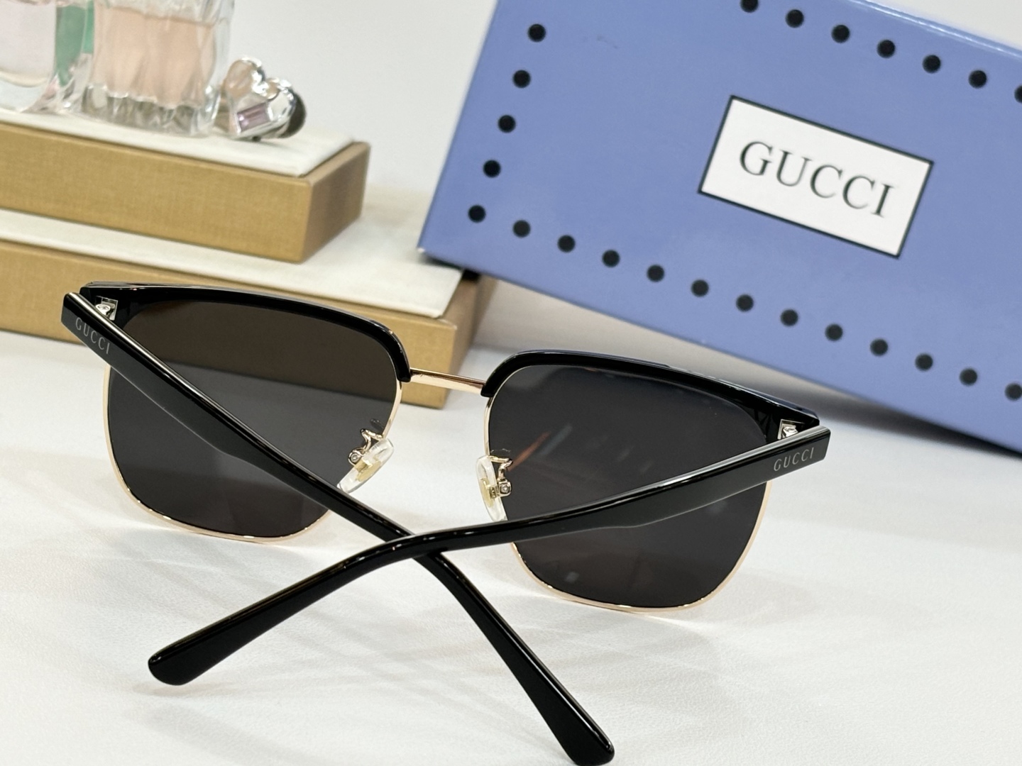  GUCC*
MOD：GG0658
Size：56-17-148
