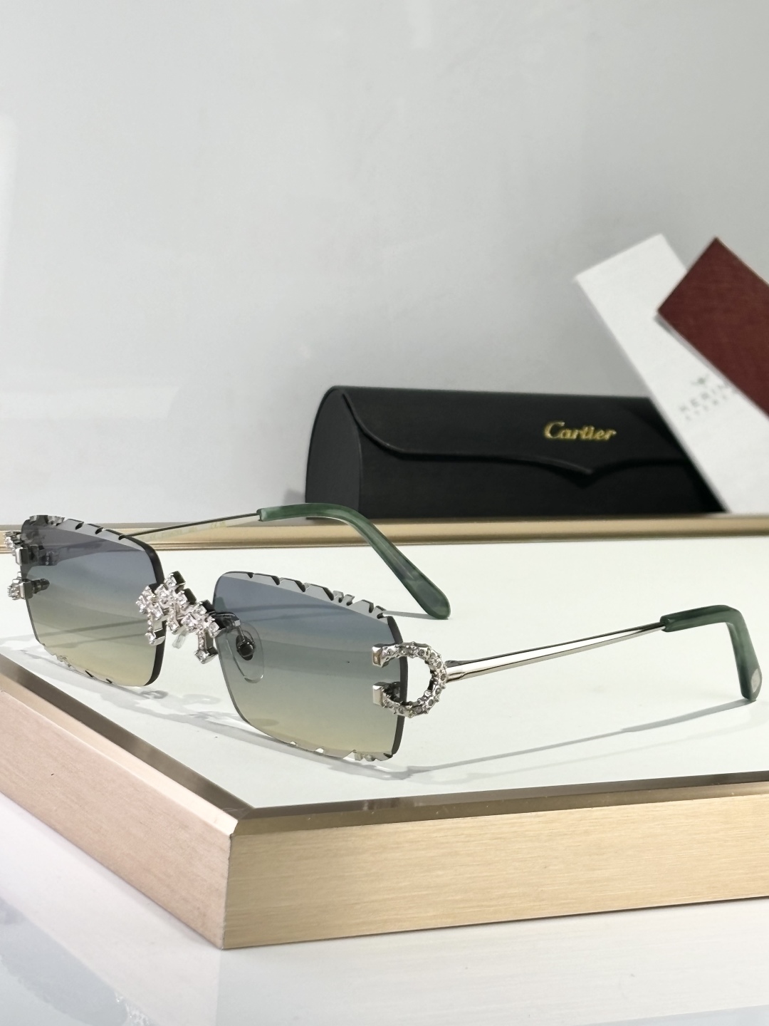  CARTIE*
MODCT0678
Size57-17-142

