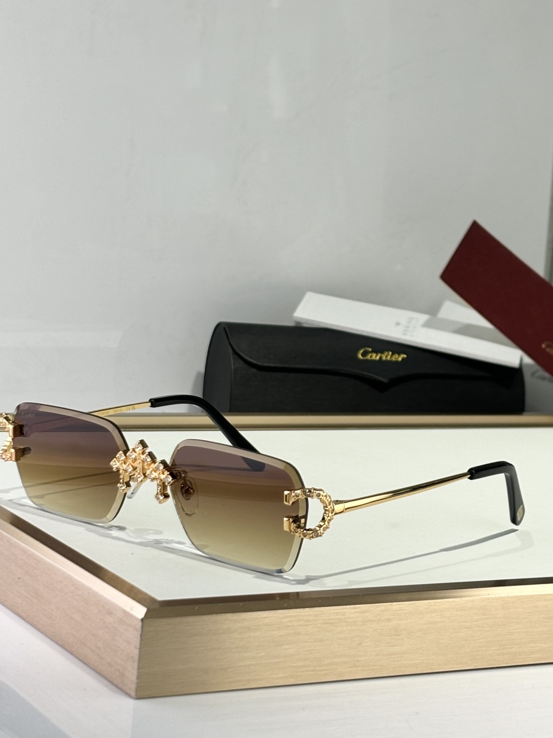  CARTIE*
MODCT0679
Size57-17-142
