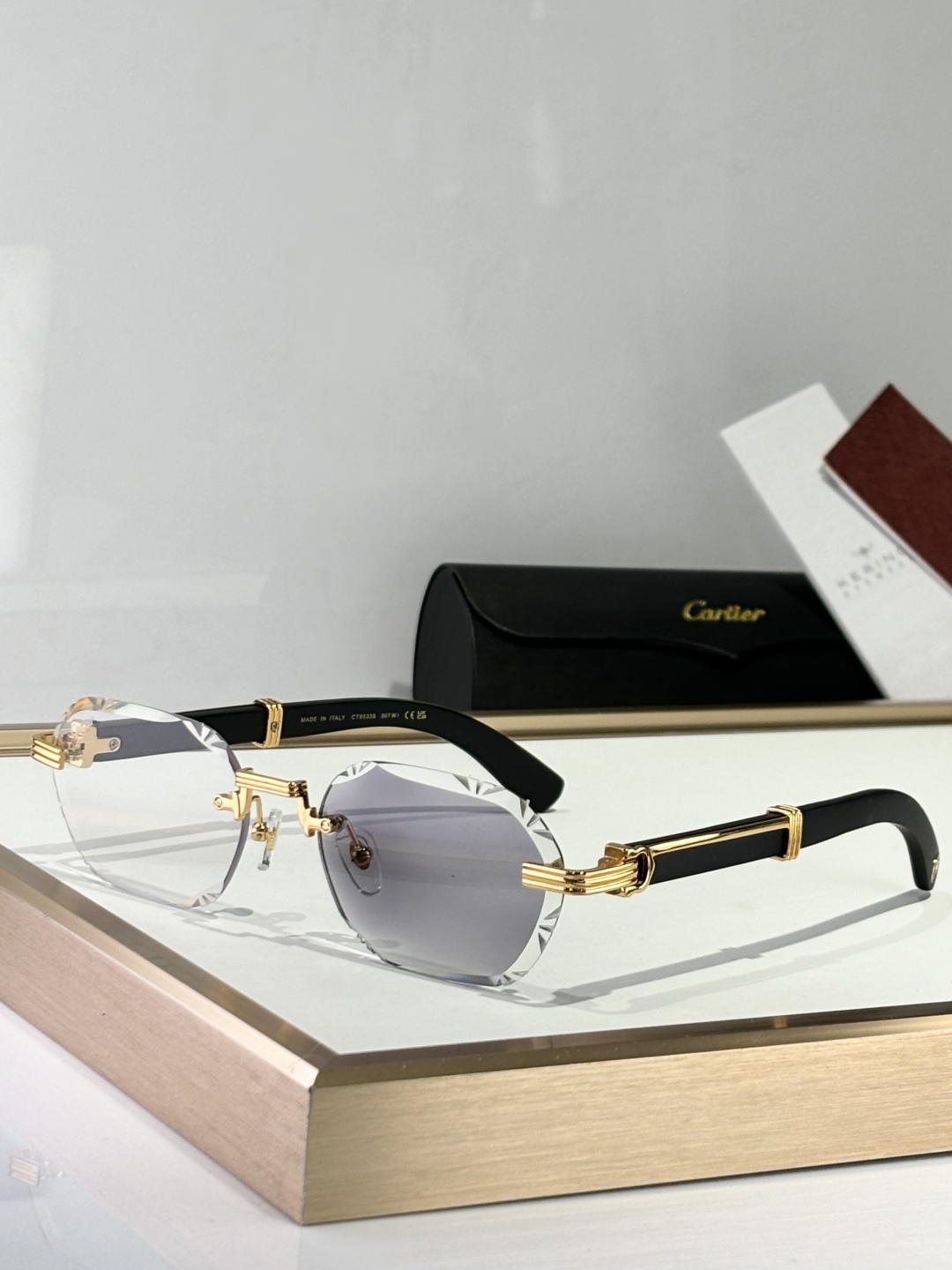 Cartie
Mod：CT0533
Size：58-20-145
Photo Chromic
 Orig