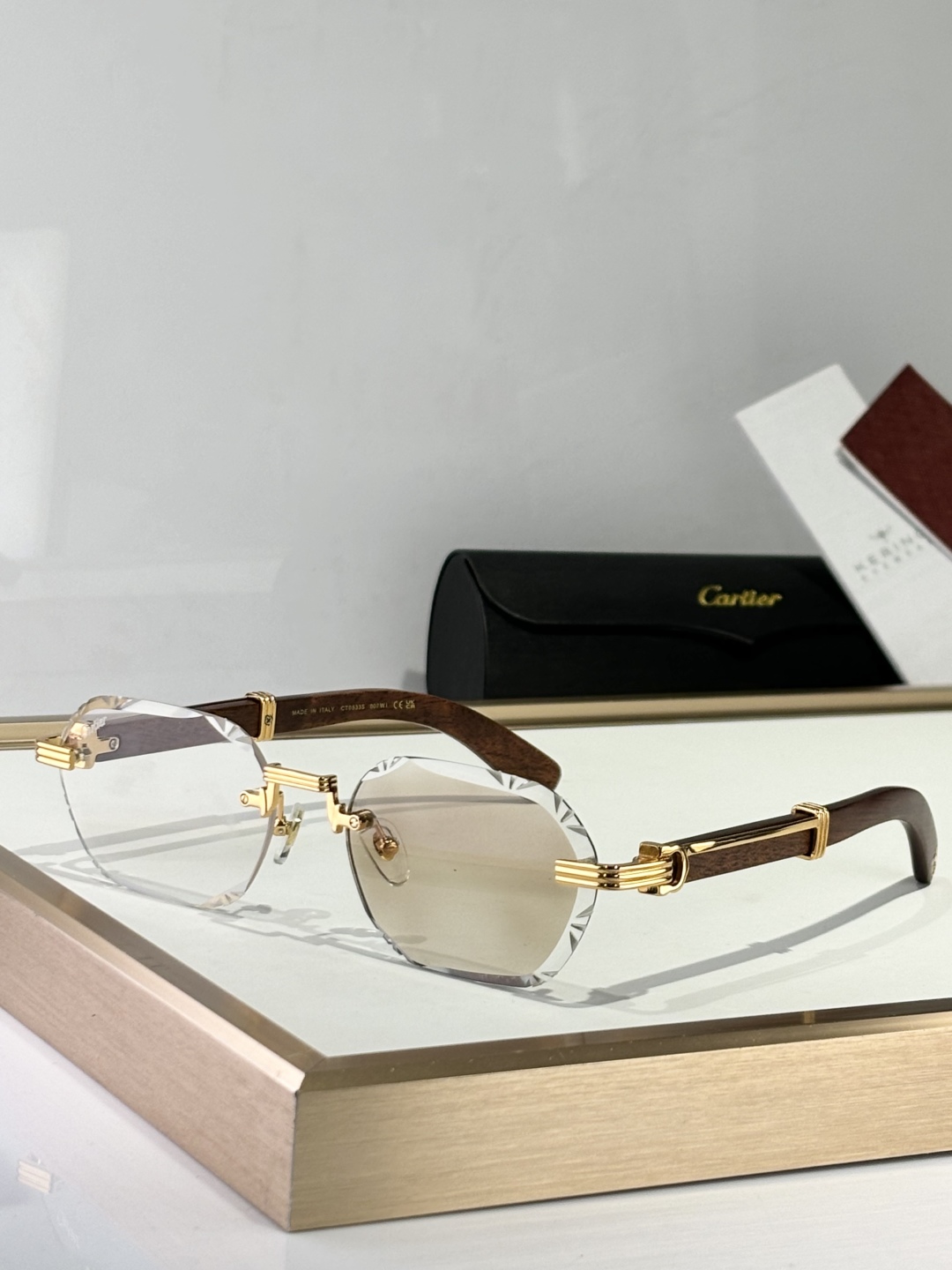 Cartie
Mod：CT0533
Size：58-20-145
Photo Chromic
 Orig