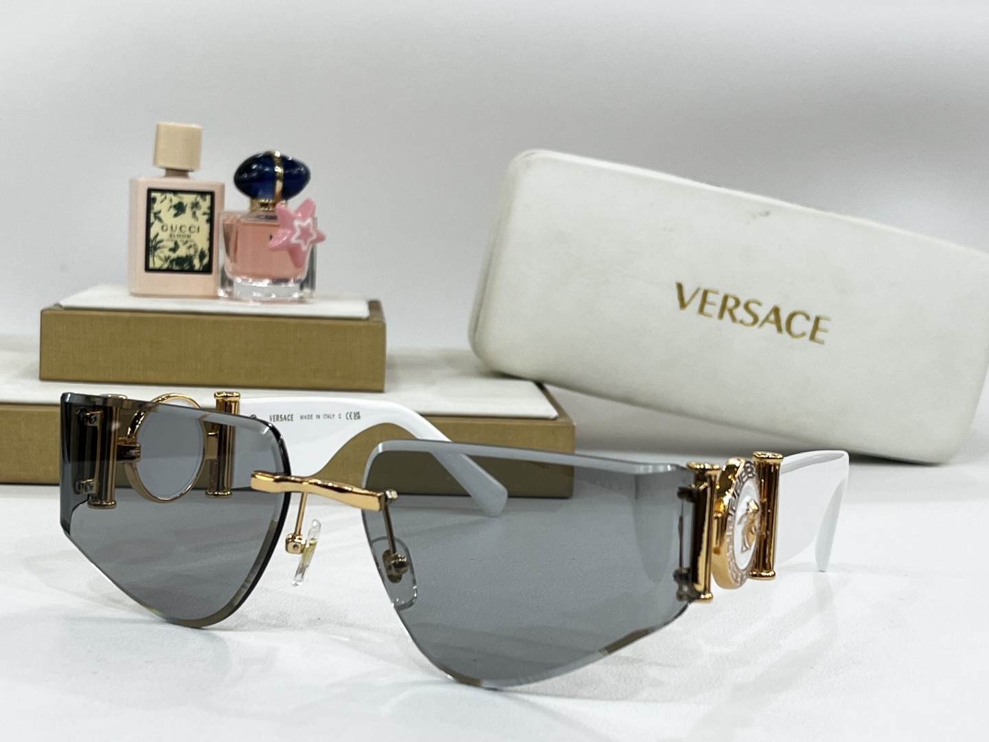  VERSACE
MOD：VE6773
Size：63口17-138
