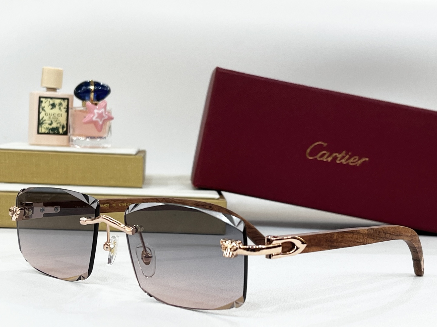 Cartier
MODCT0612S
Size59口17
