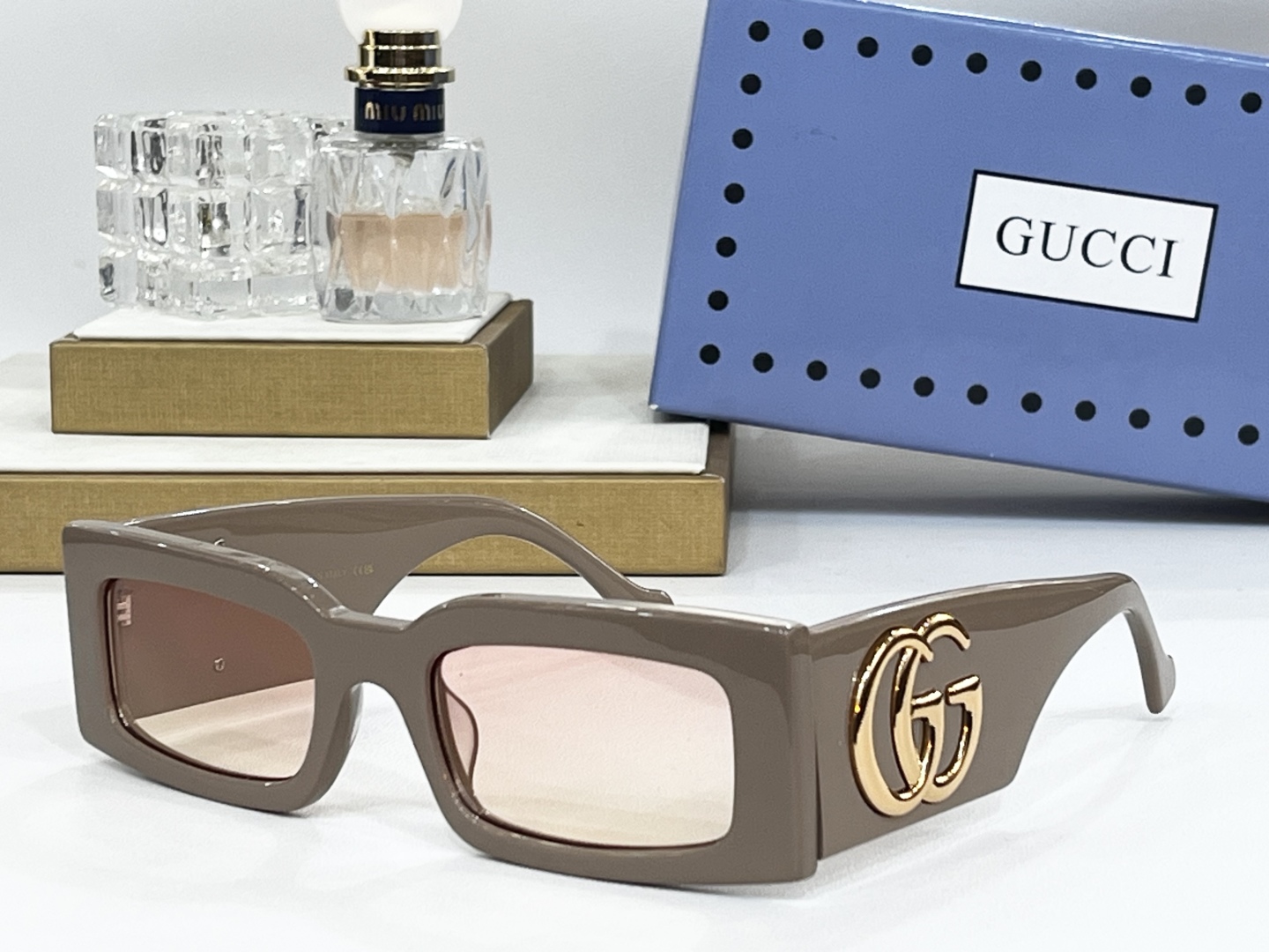 GUCCI
MOD：GG1425S
Size：54口22
