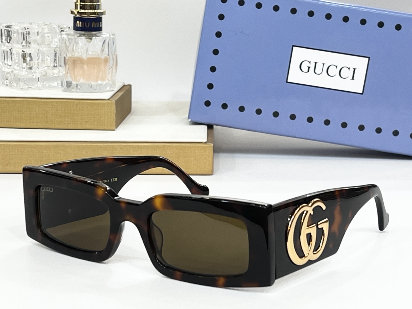  GUCCI
MOD：GG1425S
Size：54口22
