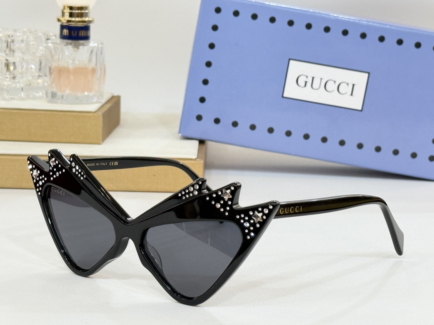  GUCC*
MODGG1371
Size53-17-145
