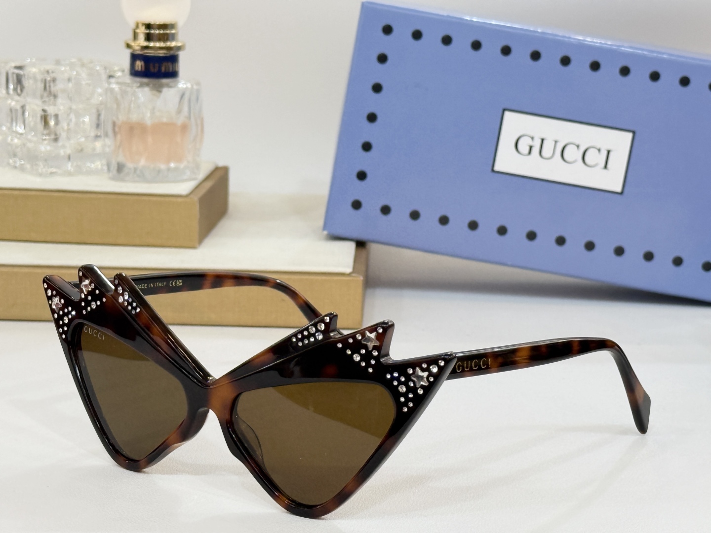  GUCC*
MODGG1371
Size53-17-145
