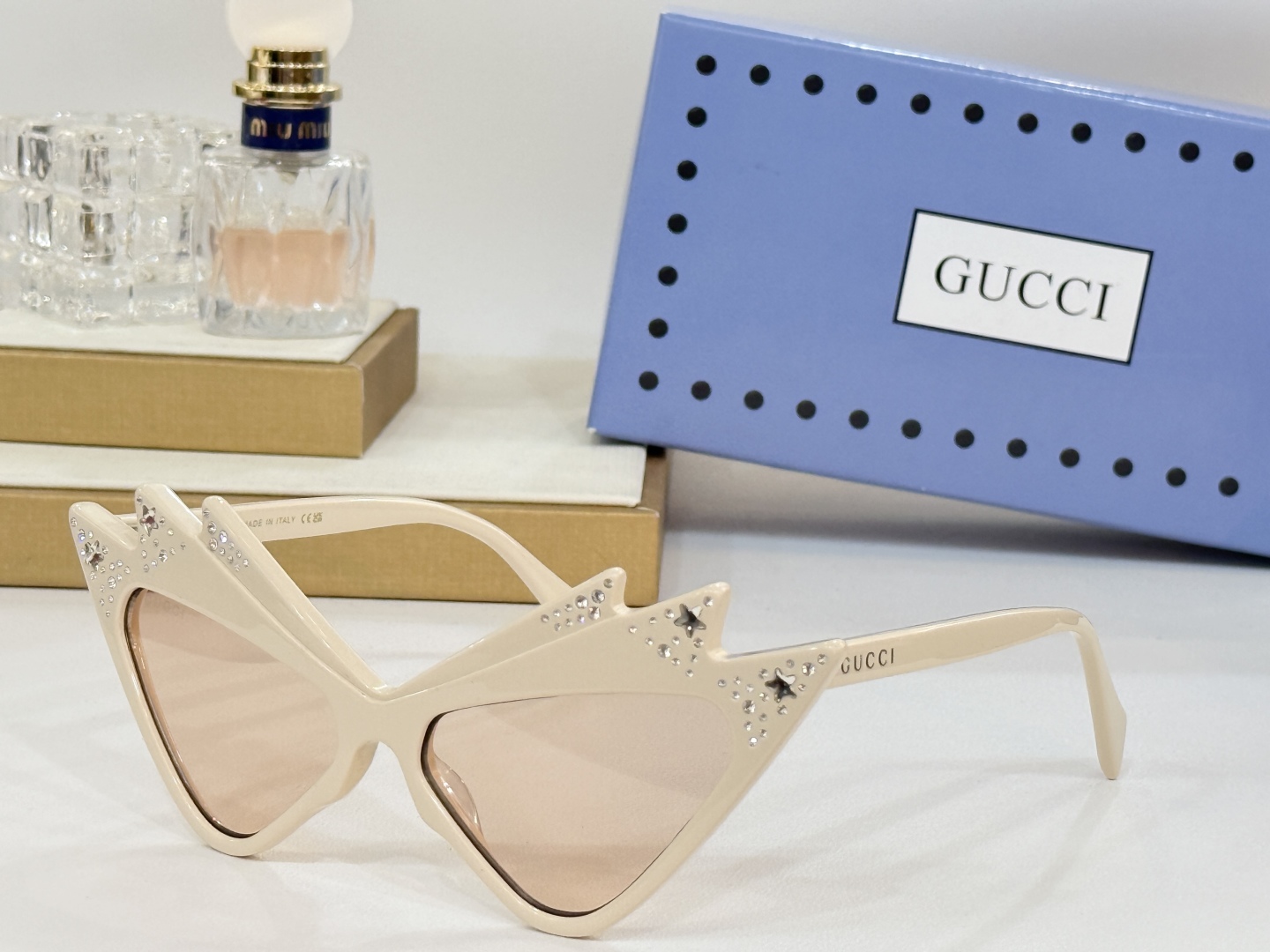  GUCC*
MODGG1371
Size53-17-145

