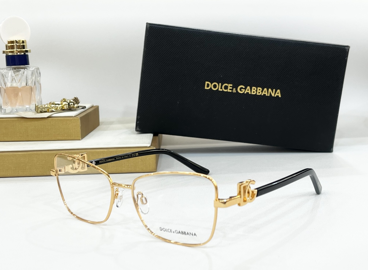  DOLCE&GABBANA
MOD：DG1338
Size：57口17-145
