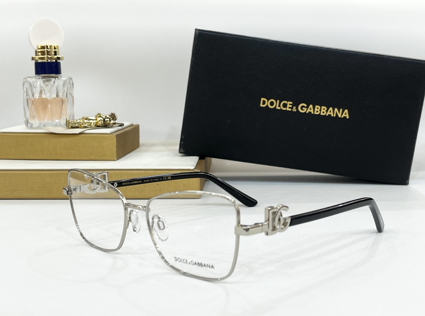  DOLCE&GABBANA
MOD：DG1338
Size：57口17-145
