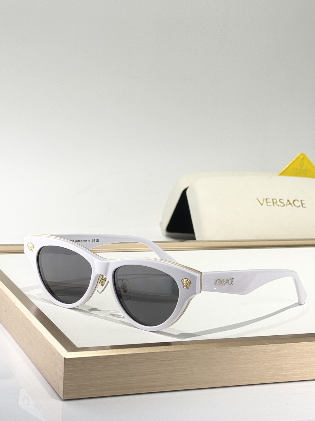  VERSACE
MOD：VE2289
Size：52口20-145
