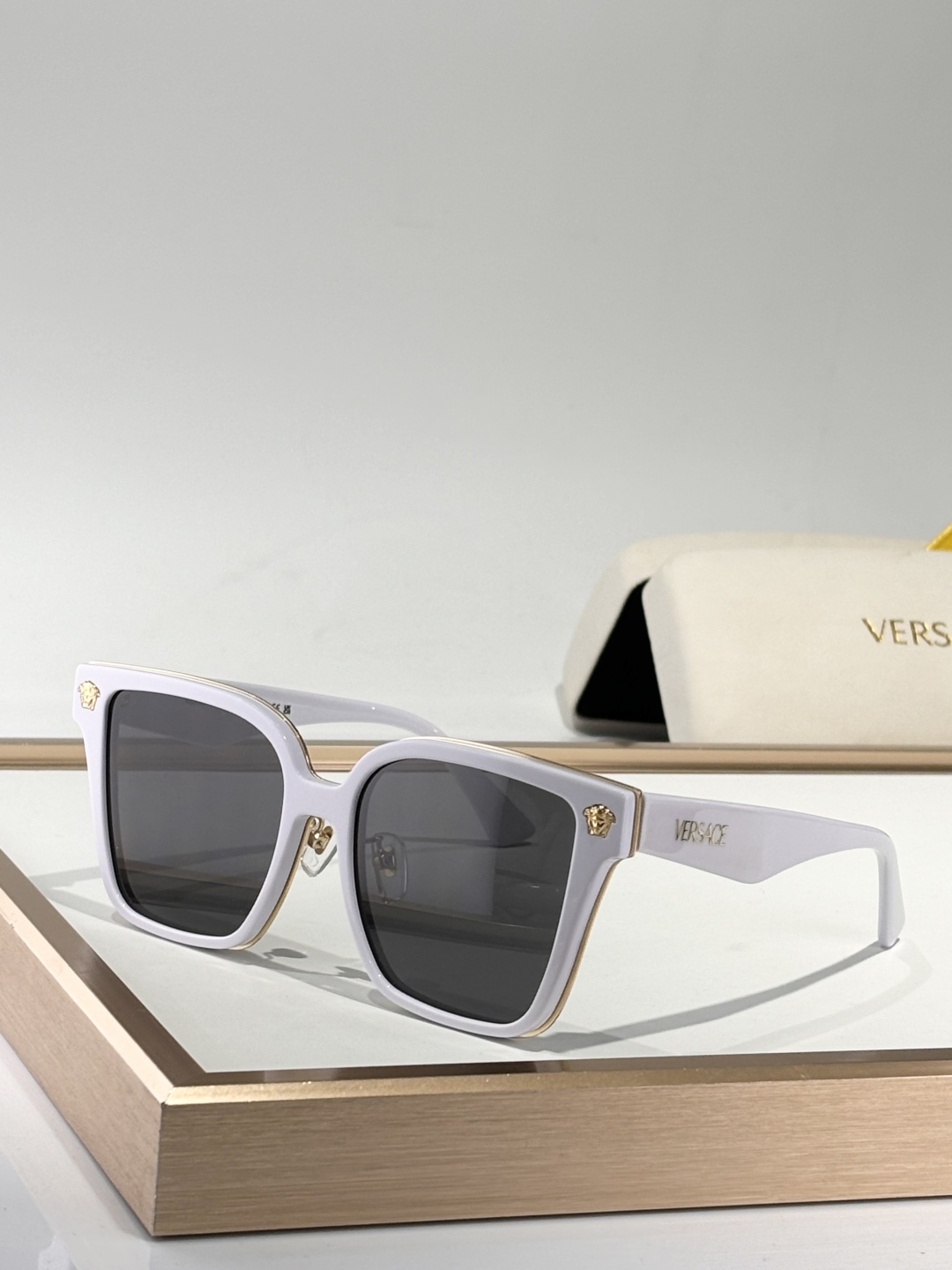  VERSACE
MOD：VE2287
Size：54口19-145

