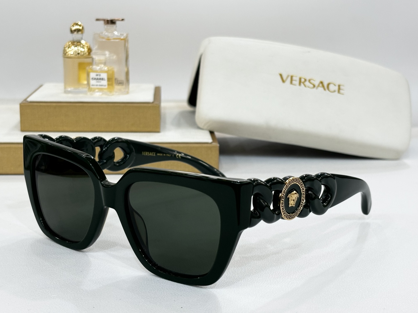  VERSACE
MOD：4409
Size：53口21 145
