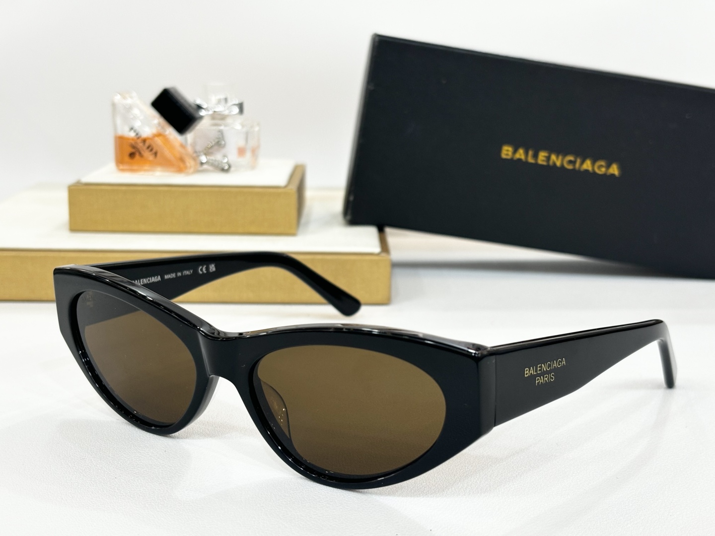  BALENCIAGA
MOD：BB0367S
Size：57口18-145
