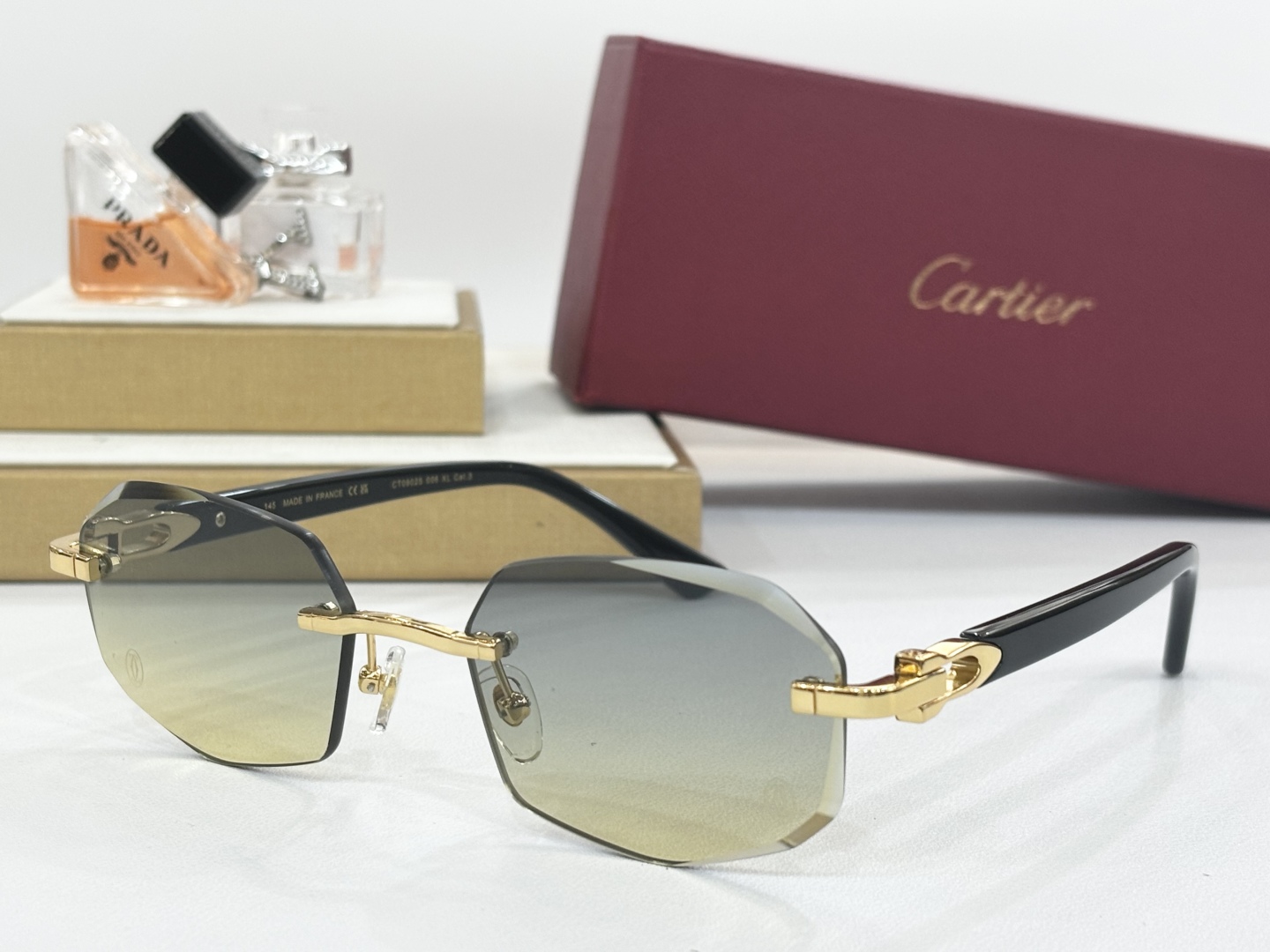  Cartier
MOD：CT0902S
