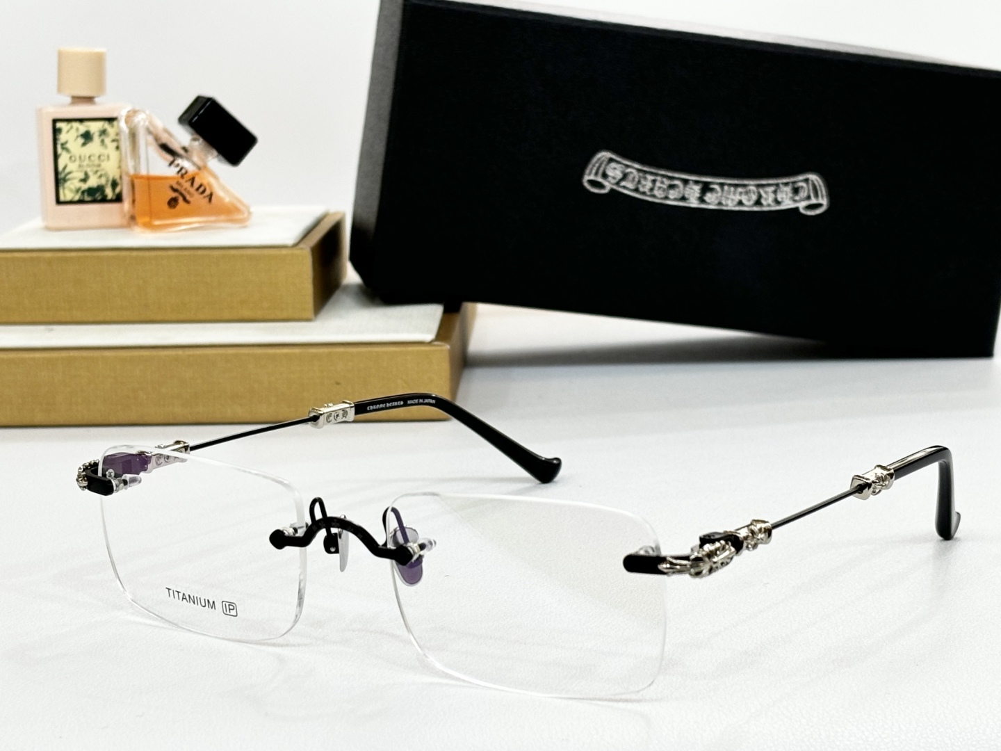 CELINE*
MOD：GP/BK-P
Size：55口20-145
