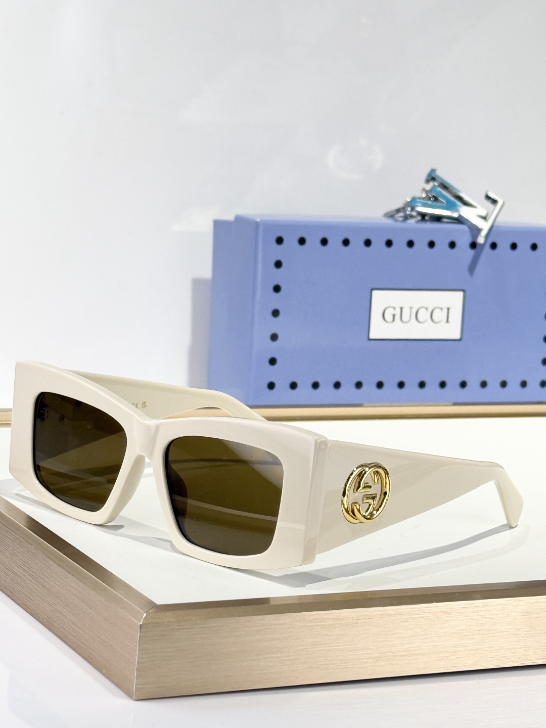  CUCC*
MOD：GG1842S
Size：53口16 145
