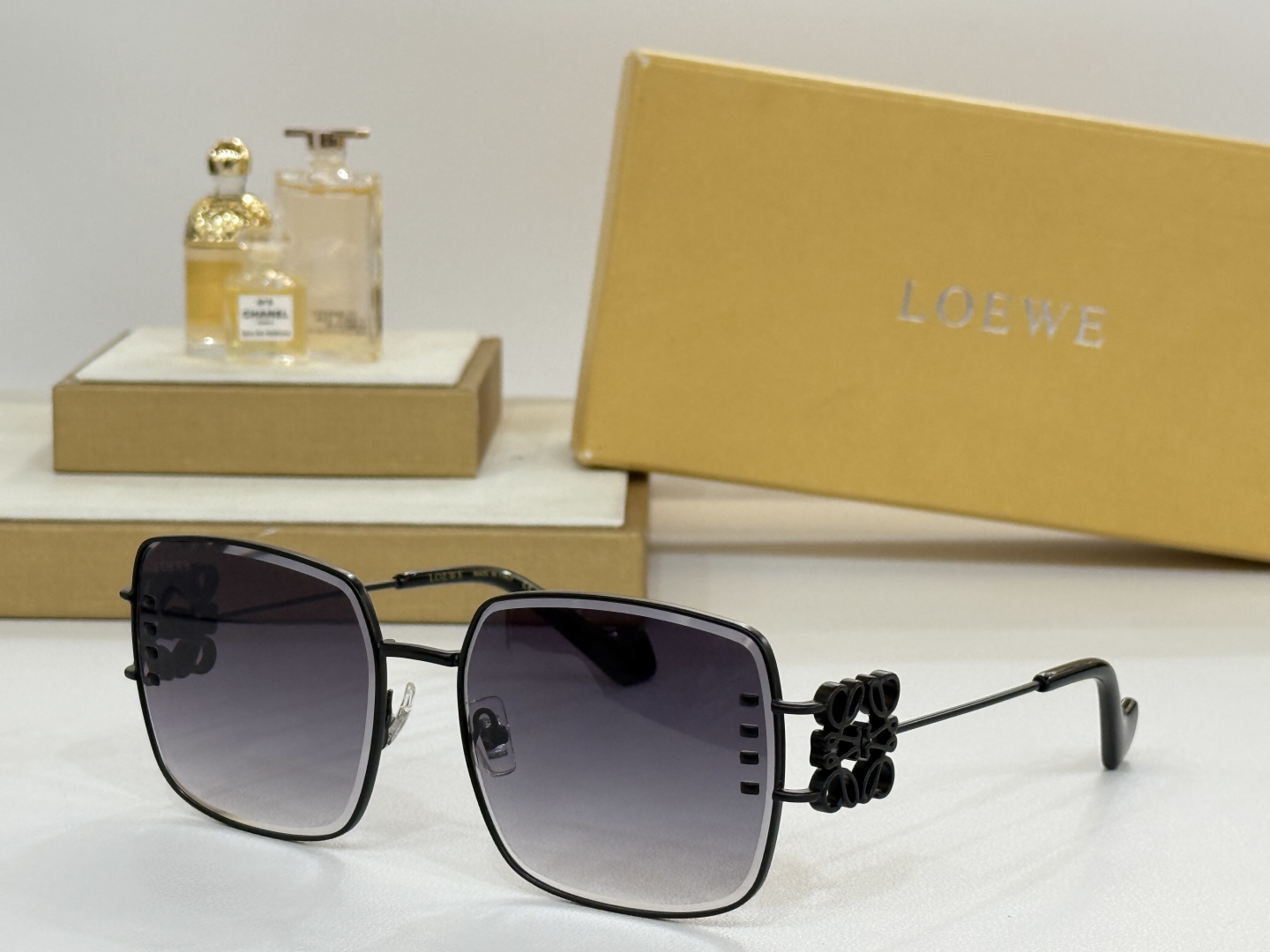  LOEWE
MOD：LW40669
Size：59口17 135
