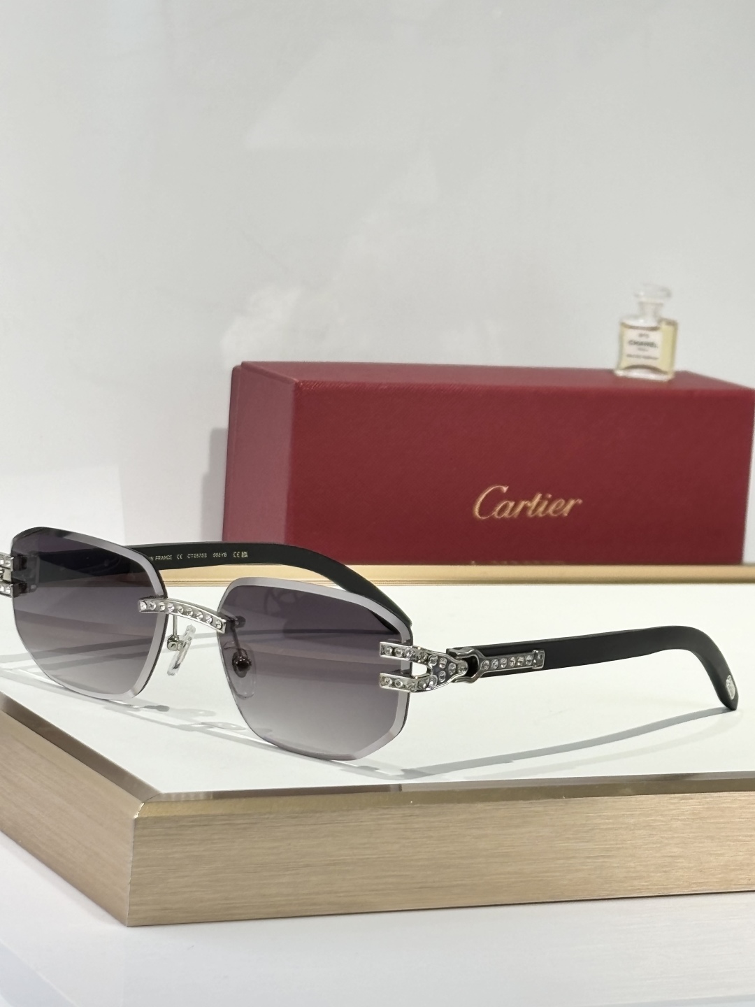  Cartie*
MODEL：CT0570S
SIZE 59口17-143
钻