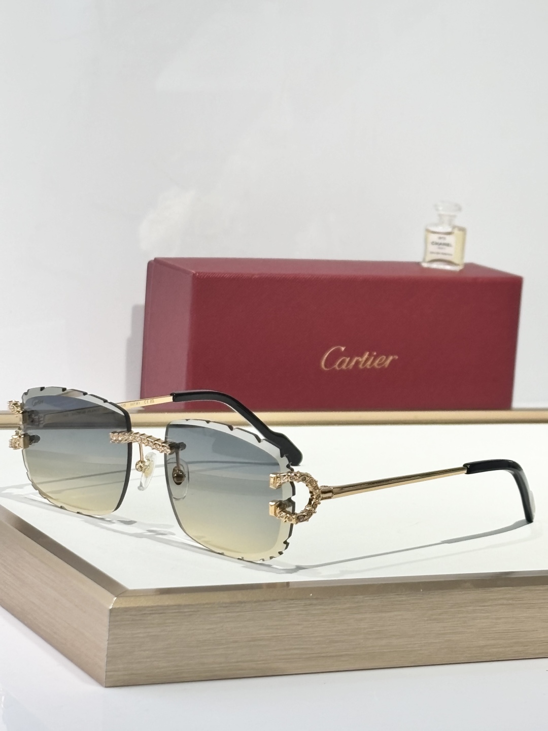  Cartie*
MODEL：CT060
SIZE 59口17-143
钻