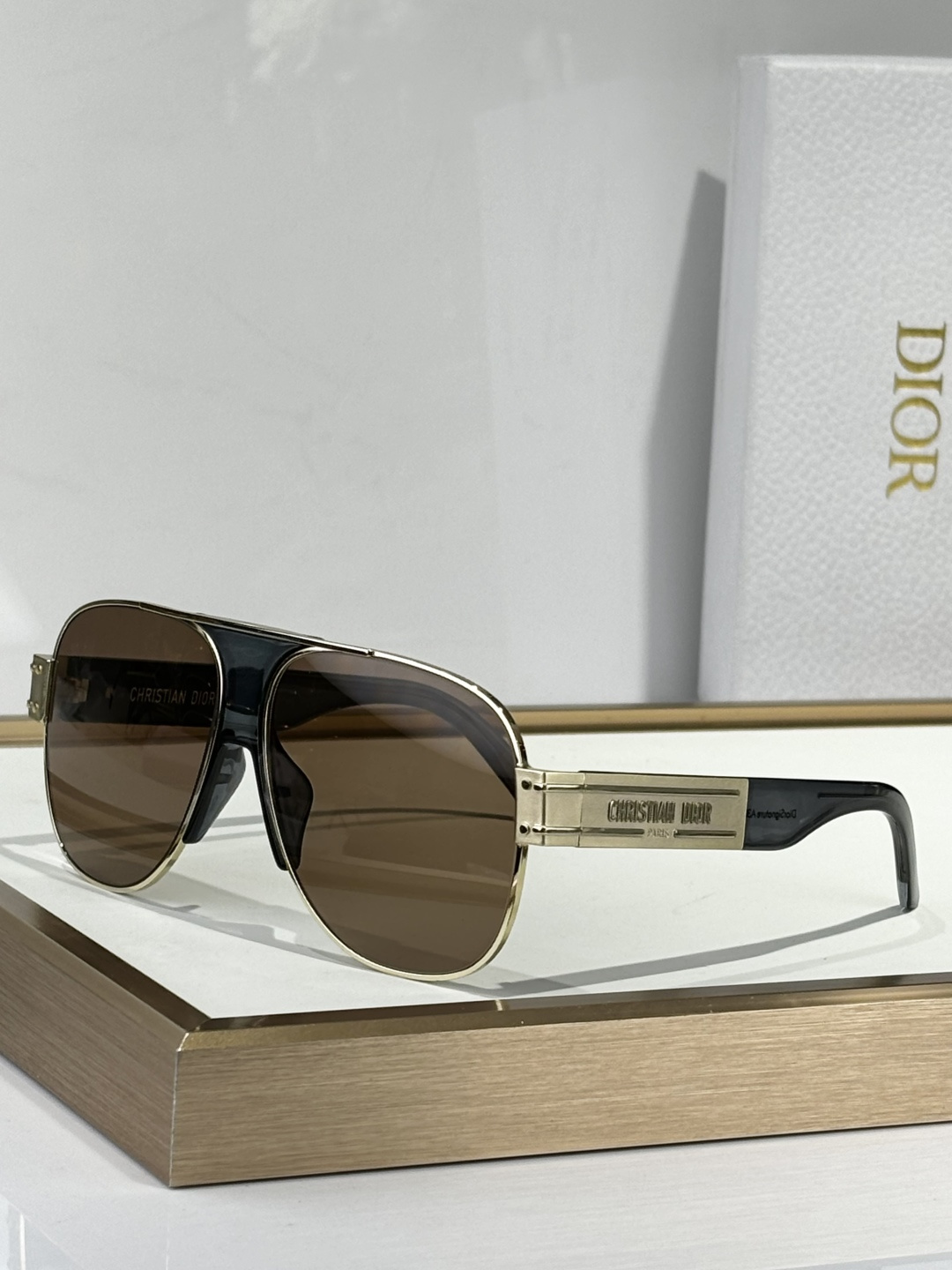 Dio*Mod：Signature A3USize：61-13-140磨砂质感