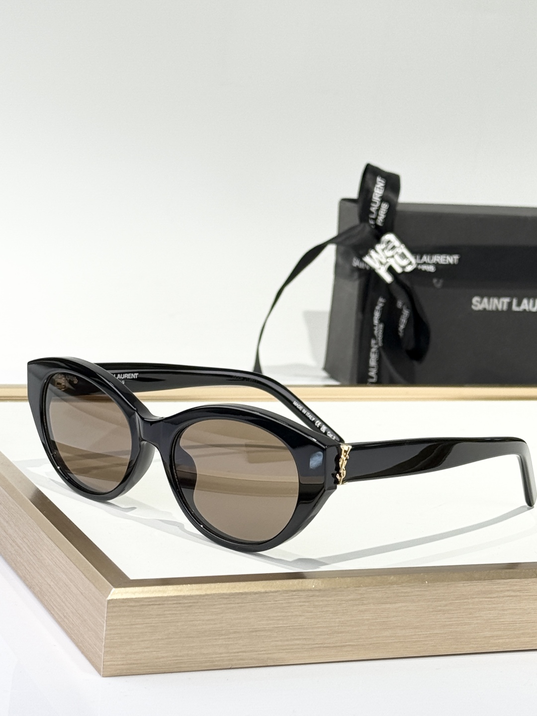  Saint laurent
MOD：SL M148 
sizs：54口18-140
