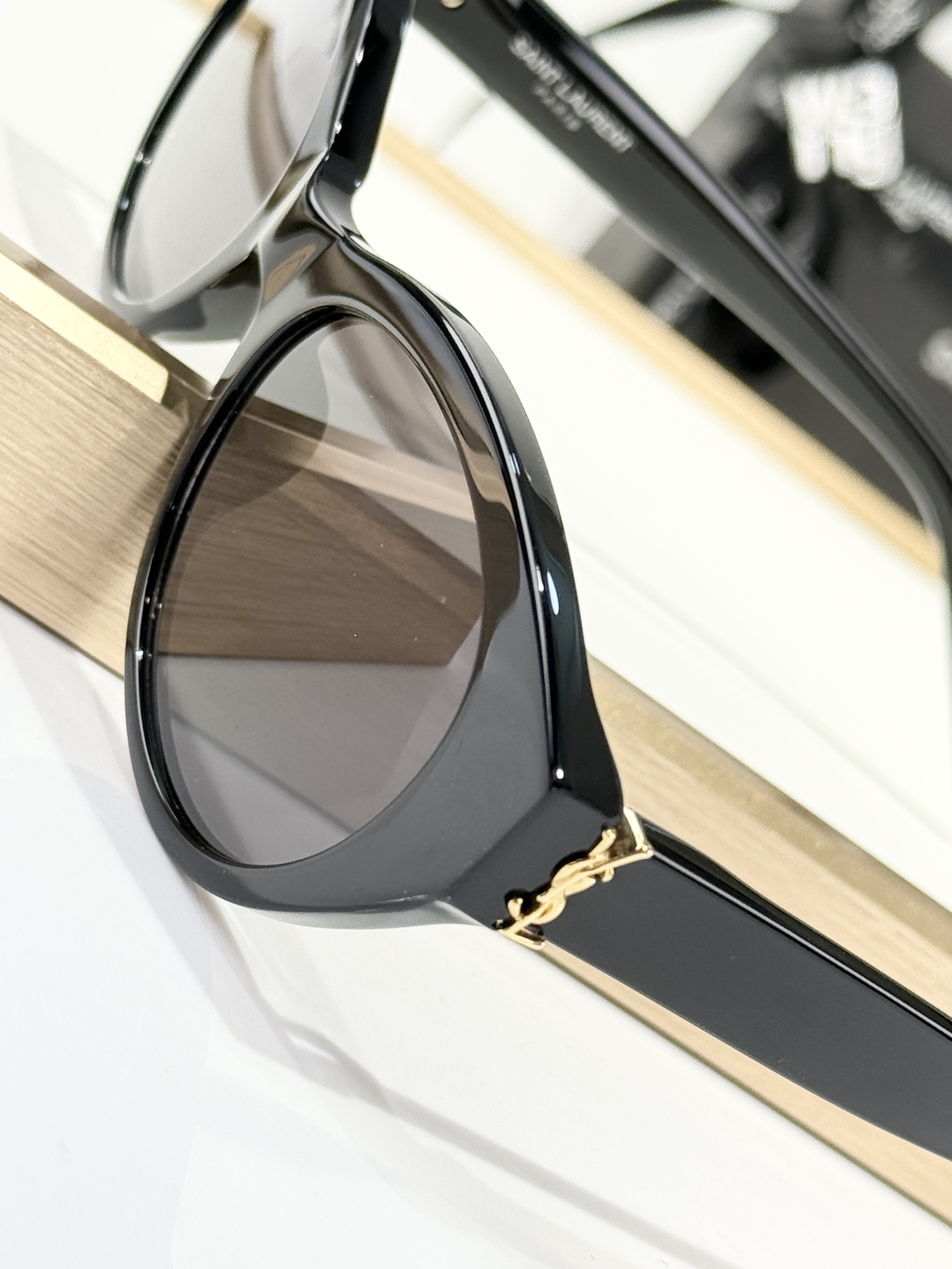  Saint laurent
MOD：SL M148 
sizs：54口18-140
