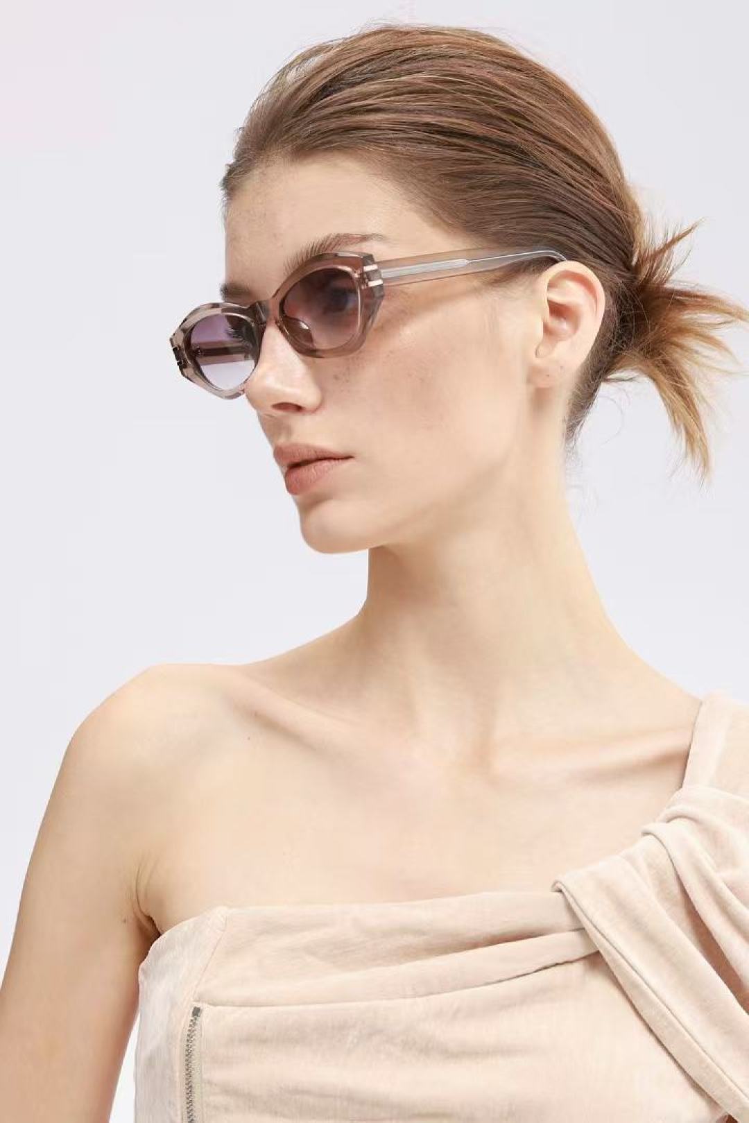  MIU MIU
MOD：SWU41WS
Size：55口20-148
