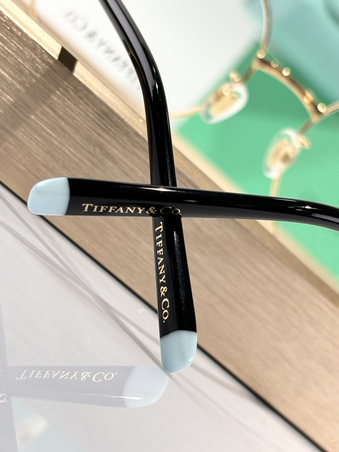  TIFFANY&Co.
MODEL：TF1148D
SIZE：56口18-145
