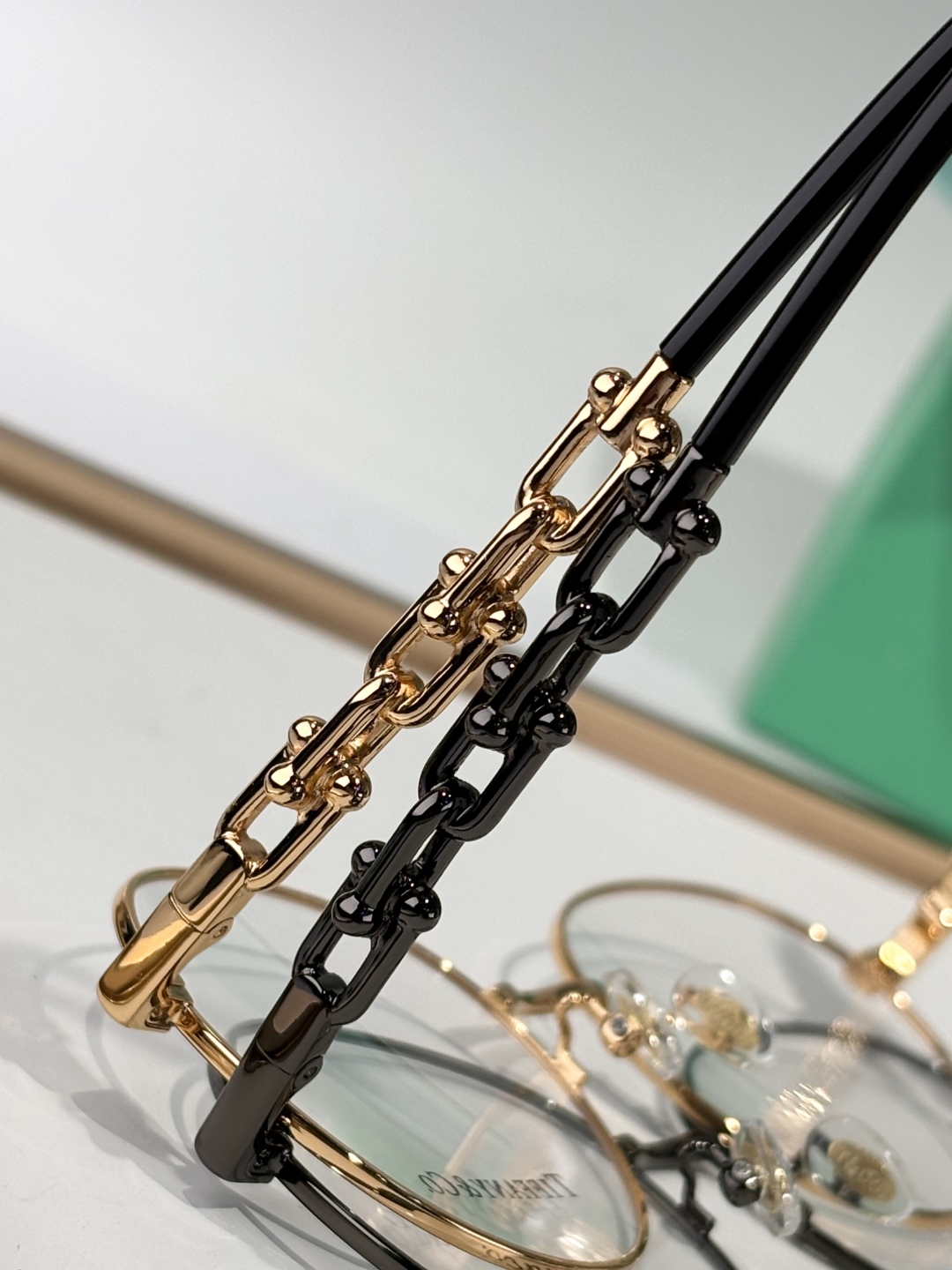  TIFFANY&Co.
MODEL：TF1148D
SIZE：56口18-145
